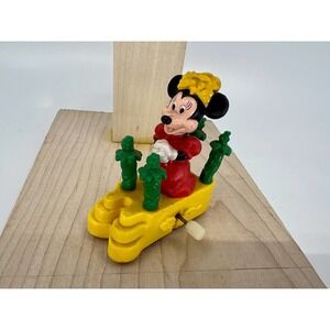 1991 Minnie Mouse Surprise Parade Burger King Wind-Up Toy Disney Island Yellow